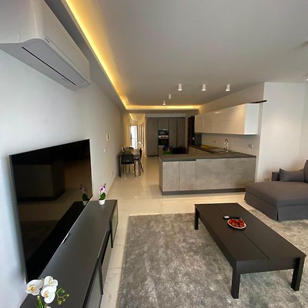 Tigne Sliema Three Bedrooms Apartment エクステリア 写真