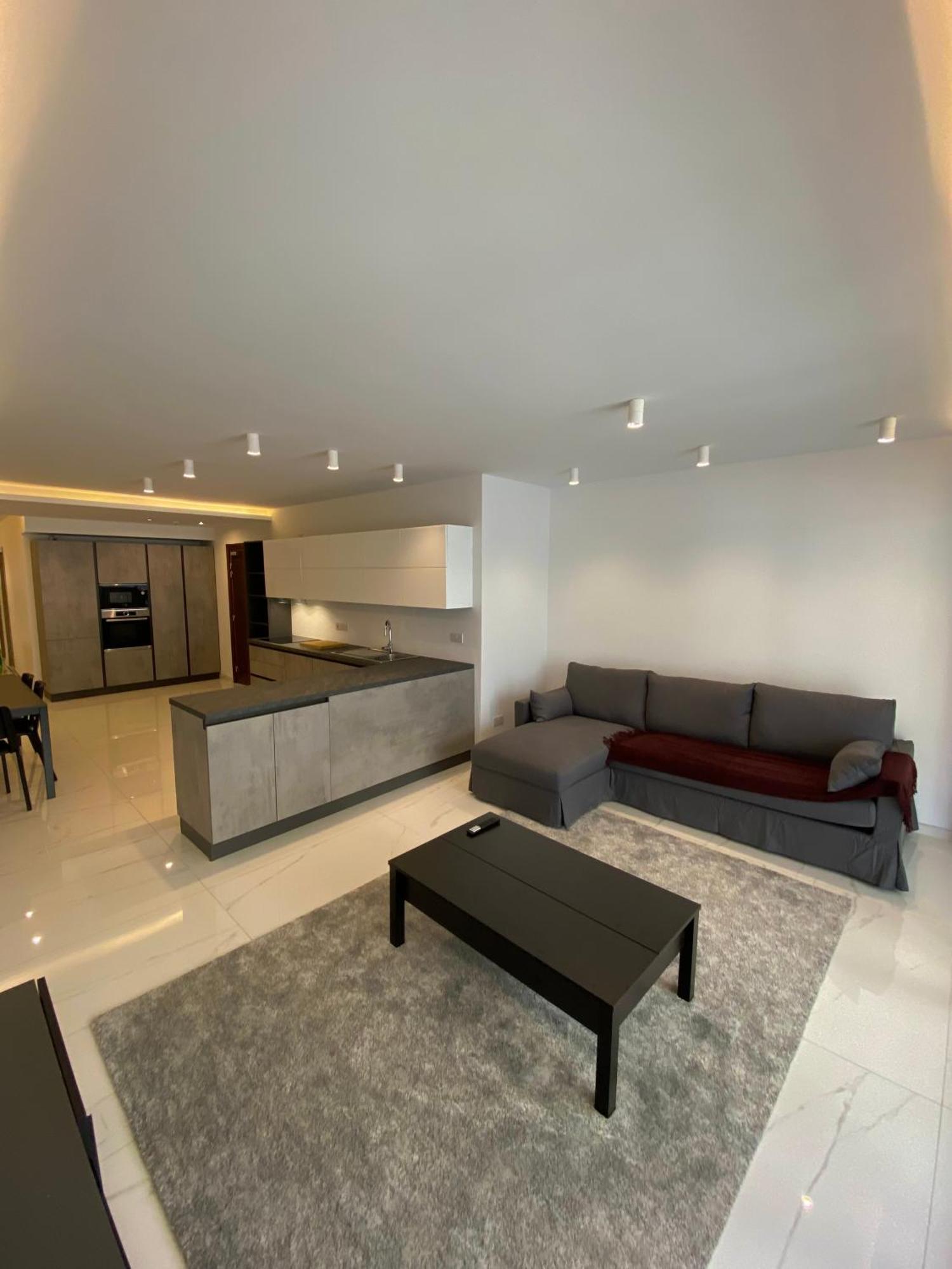 Tigne Sliema Three Bedrooms Apartment エクステリア 写真