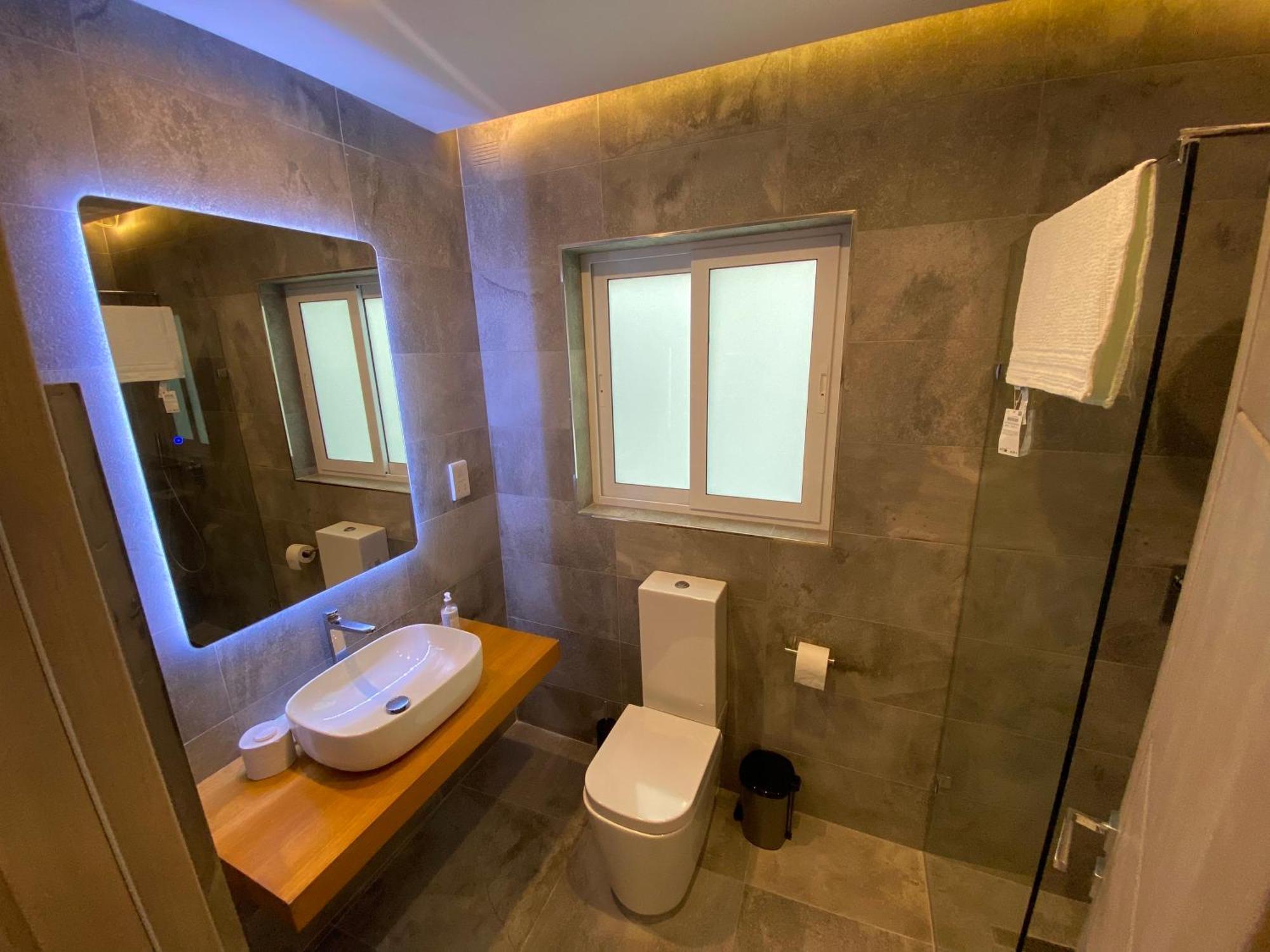Tigne Sliema Three Bedrooms Apartment エクステリア 写真
