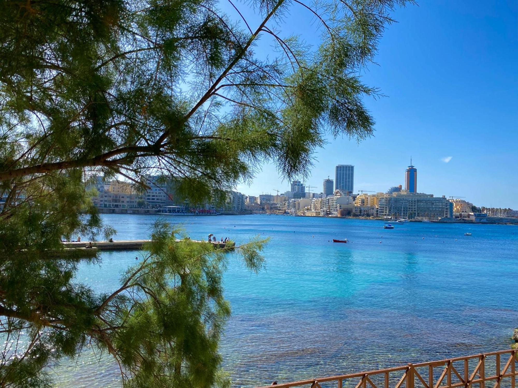 Tigne Sliema Three Bedrooms Apartment エクステリア 写真