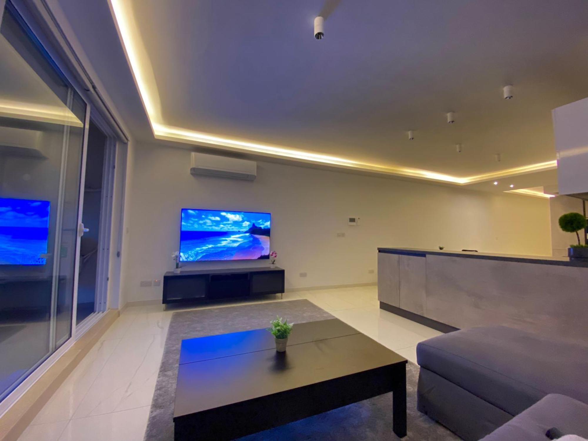 Tigne Sliema Three Bedrooms Apartment エクステリア 写真